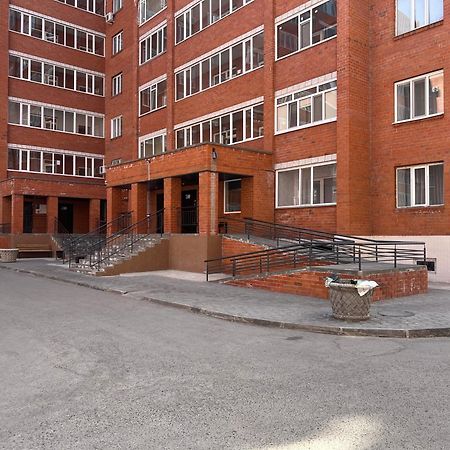 Lux Аппартаменты Smart #2 Pavlodar Kültér fotó